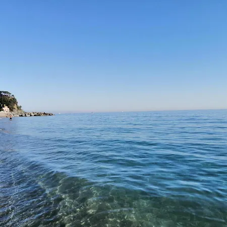 Hotel Blue Fish Albisola Superiore